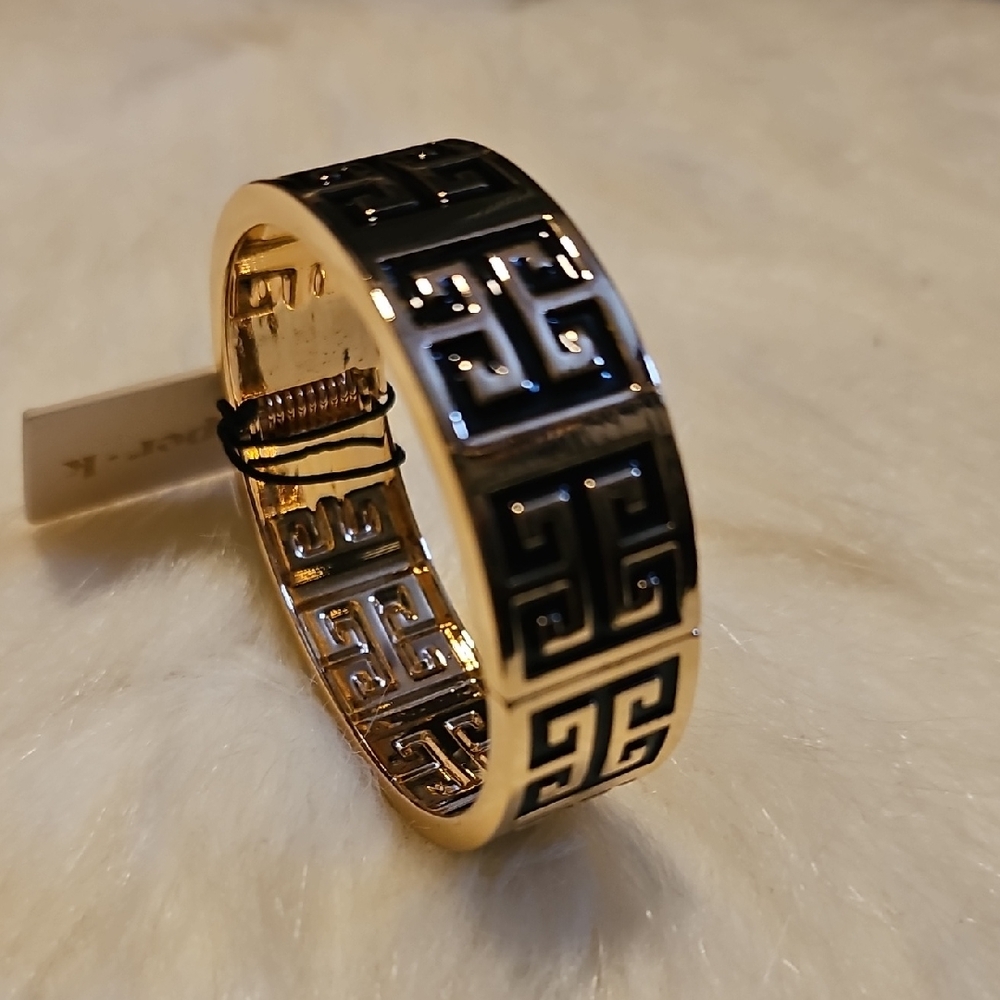 Piper.K Gold and Black Bangle Bracelet